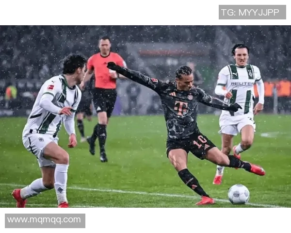 法兰克福客场险胜门兴，保持不败神话继续延续